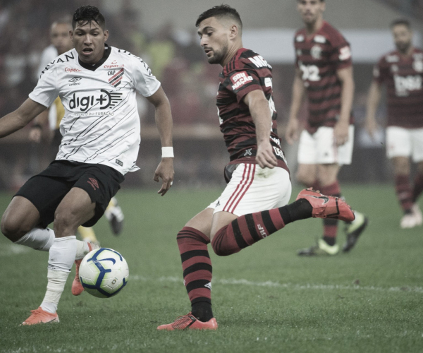 Flamengo e Athletico-PR
decidem a Supercopa do Brasil 2020