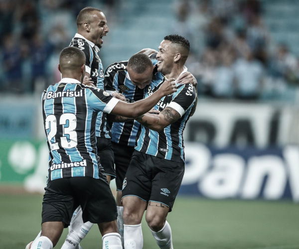 Em noite de estreias, Grêmio massacra Esportivo no Gauchão 