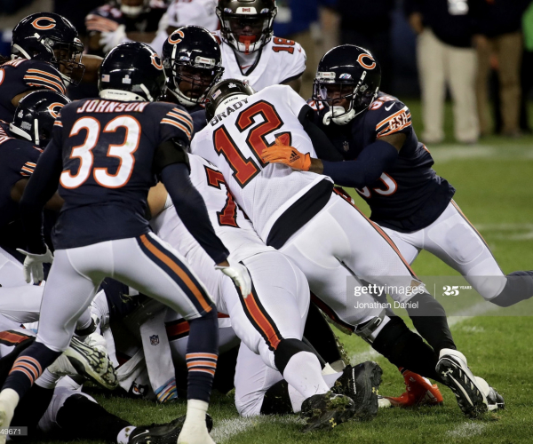 Tampa Bay Buccaneers 19-20 Chicago Bears: Nick Foles gets the better of Tom Brady