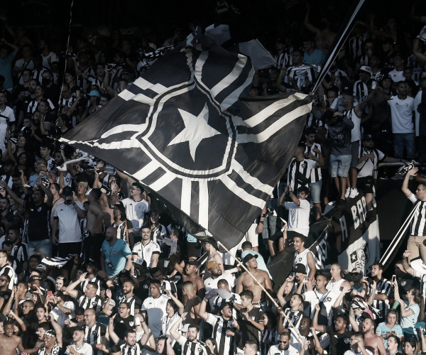 John Textor, SAF e 400 milhões: Botafogo caminha para se tornar "clube-empresa"