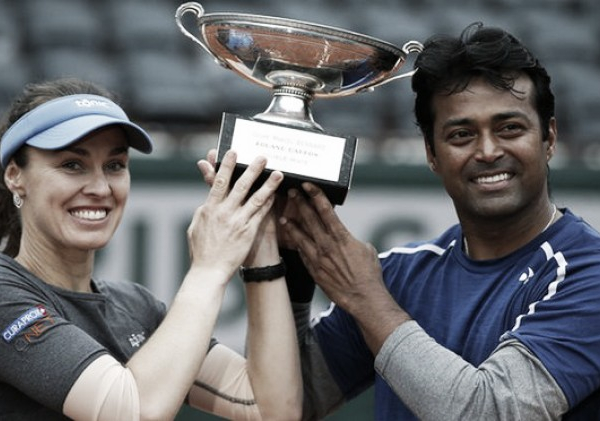 French Open: Hingis/Paes defeat Mirza/Dodig to claim Career Grand Slam