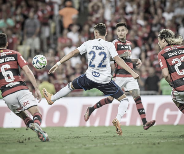 Em jogo disputado, Flamengo e Cruzeiro ficam no empate no Maracanã