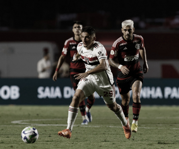 Flamengo x São Paulo AO VIVO em tempo real no jogo pelo Campeonato Brasileiro