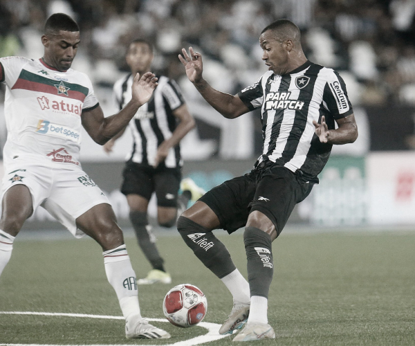 Botafogo sofre no segundo tempo e apenas empata com a Portuguesa-RJ