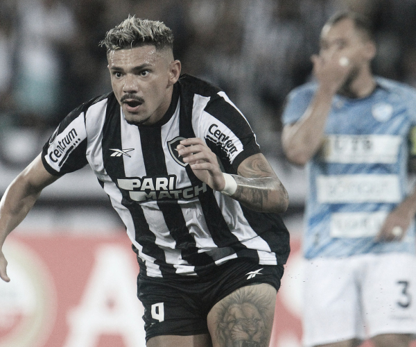 Gols e melhores momentos de Botafogo x Bragantino pela Libertadores (2-1)