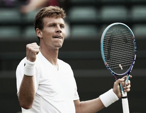 Wimbledon: Tomas Berdych reaches semifinals with solid win over Lucas Pouille