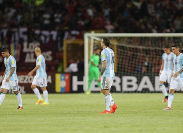 Qualificazioni Mondiali 2018, l'Argentina rimonta a fatica il Venezuela: 2-2