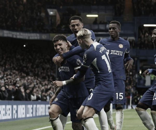 Chelsea busca vitória no clássico para deslanchar na tabela da Premier League