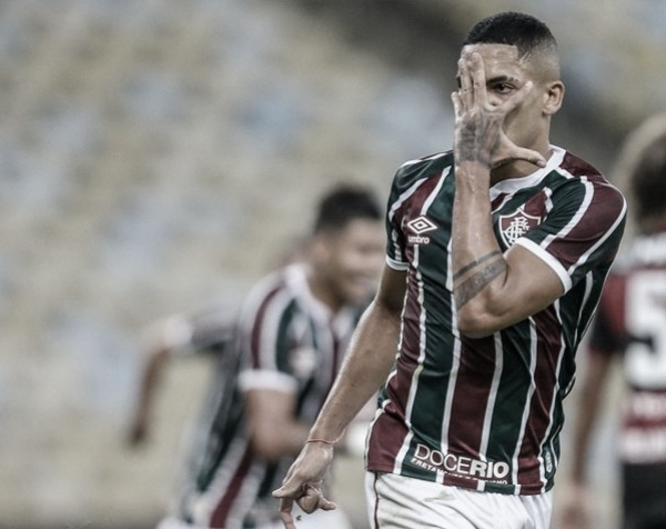 Lateral Gilberto deixa Fluminense e encaminha acerto com Benfica