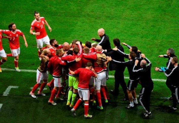 Euro 2016 - Sto(r)ico Galles, è semifinale! Piegato 3-1 il Belgio