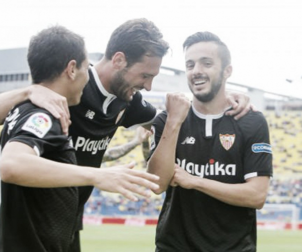 Sevilla sofre no fim, mas confirma favoritismo e derrota Las Palmas fora de casa