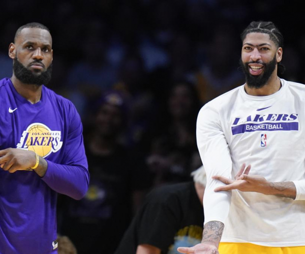 Canastas y resumen del LA Lakers 109-101 Sacramento Kings en pretemporada NBA 2023