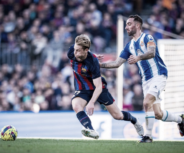 Em jogo com arbitragem polêmica, Barcelona cede empate para Espanyol no clássico