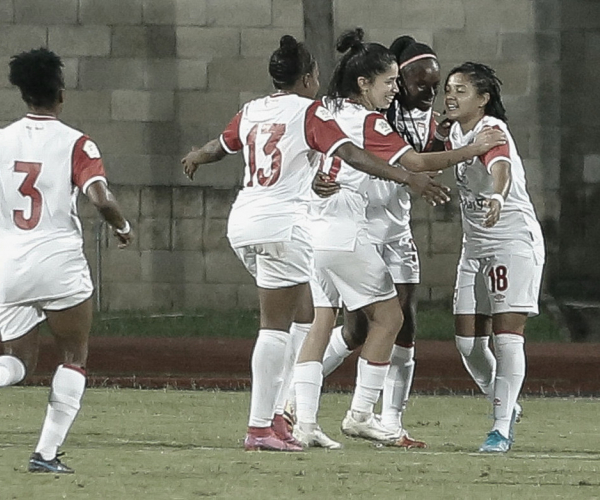 Santa Fe se impuso ante Medellín en la ida de las semifinales de la Liga Femenina