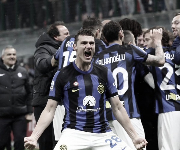 Internazionale vence arquirrival Milan e chega ao 20º título do Scudetto