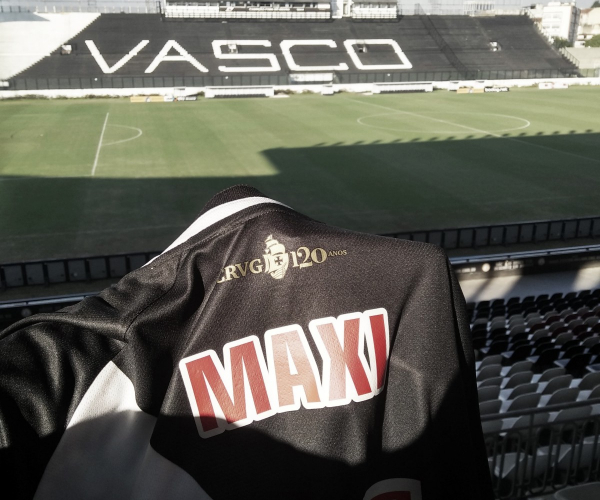 Vasco confirma acordo com Maxi López e aguarda atacante para assinatura de contrato