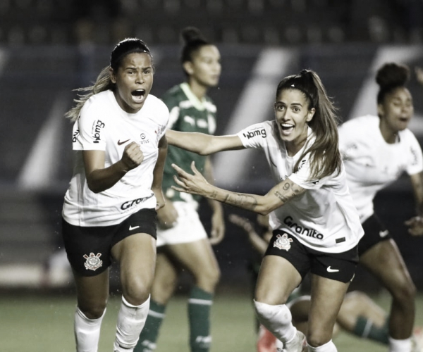 Em dérbi com duas viradas, Corinthians vence Palmeiras pelo Brasileirão feminino 