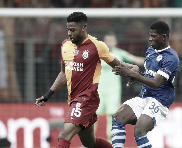 Galatasaray empata com Schalke e se complica na Liga dos Campeões 