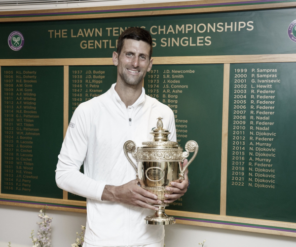 Djokovic supera Kyrgios e conquista tetracampeonato consecutivo em Wimbledon