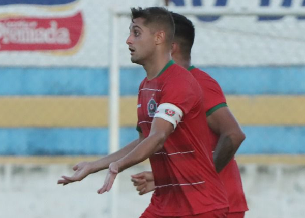 Capitão e titular do Boa Esporte, Wesley Soares valoriza liderança do Módulo 2 do Campeonato Mineiro