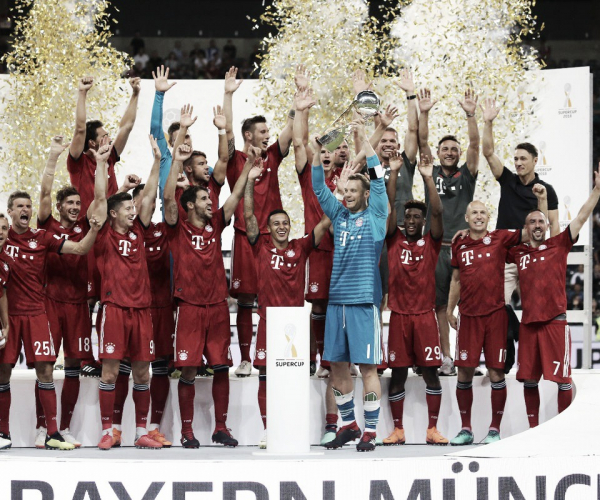 Bayern goleia Eintracht Frankfurt com três de Lewandowski e garante título da Supercopa da Alemanha