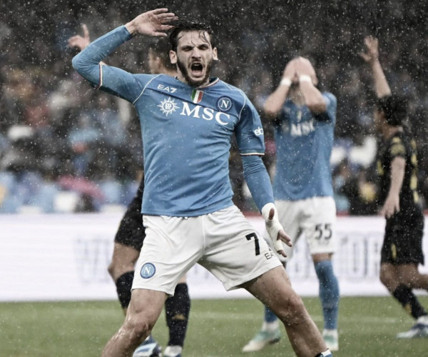 Napoli corre o risco de deixar o G-4 na retomada do Campeonato Italiano