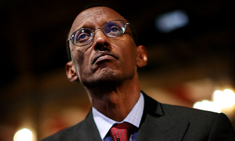 Ruanda: la oscura sombra del salvador