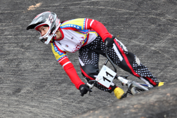 BMX - Venezuela: Stefany Hernández está en semifinales de bicicross