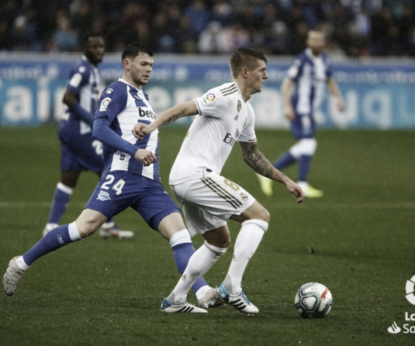 Contra Alavés, Real Madrid busca manter máximo aproveitamento e proximidade do título