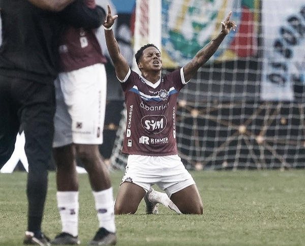Pedro Cuiabá valoriza vitória do Caxias sobre o Grêmio na estreia do Gauchão