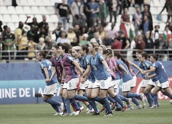 Com hat-trick de Girelli, Itália goleia Jamaica e garante classificação para as oitavas 
