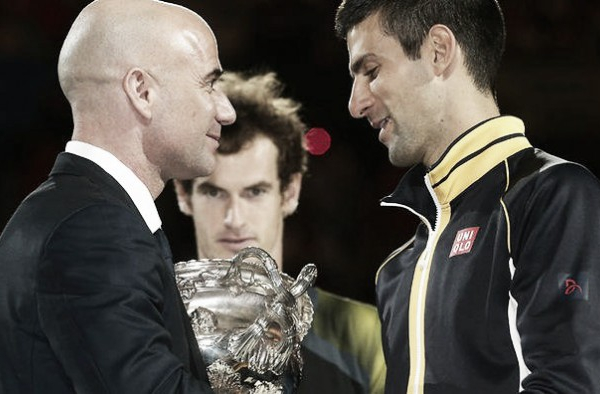 Roland Garros, Djokovic arruola Andre Agassi