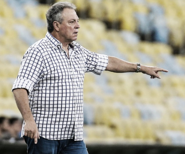 Abel não se abala com derrota para o Flamengo: ''Exaltei meus jogadores''