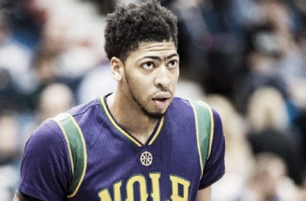 Nba, Anthony Davis carica i New Orleans Pelicans
