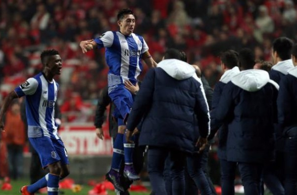 Friday football, in giro per l'Europa: il Porto espugna il Da Luz, cade lo Schalke a Mainz
