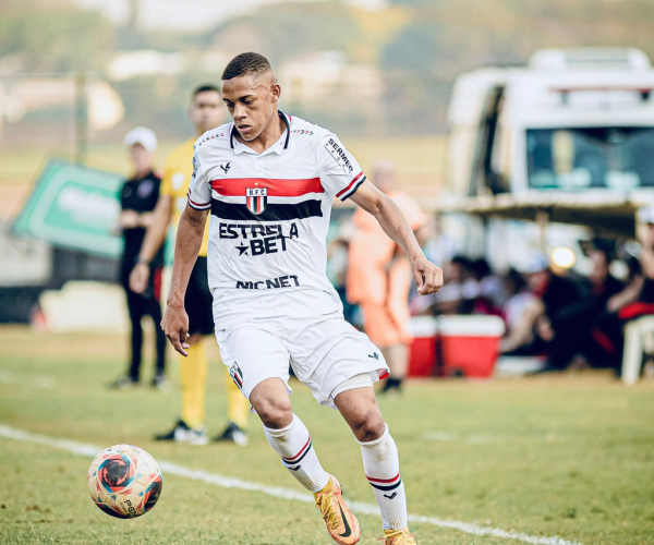 Waltinho comemora gols que garantiram vaga antecipada do Botafogo-SP no Paulista Sub-20: "Sou um jogador que não desiste"