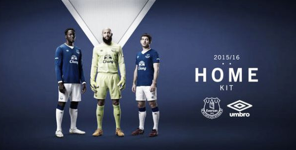 El Everton presenta su nueva primera equipación