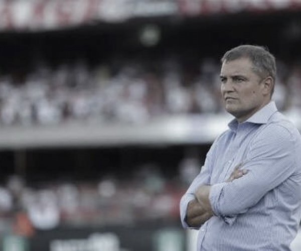 Aguirre elogia atuação e aprova resultado: "Se alguém tinha que ganhar hoje, seria o São Paulo"