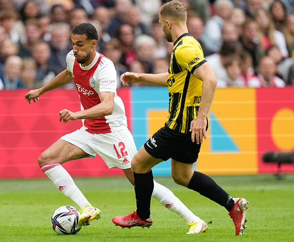 Highlights: Ajax 5-0 Vitesse in 2023 Eredivisie