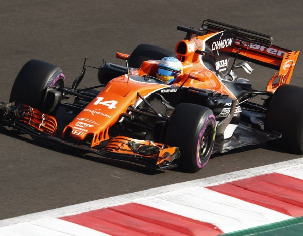 Gp Messico, Alonso: "Qualifiche molto positive, la macchina va fortissimo nel tratto guidato"