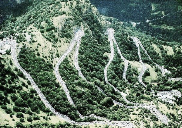 Verso il Tour: l'Alpe d'Huez e i tornanti della storia