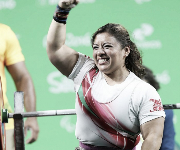 Amalia Pérez alcanza el sitio de honor en podio de powerlifting