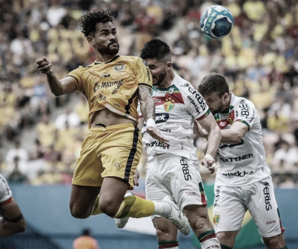 Amazonas e Brusque empatam no primeiro jogo da final da Série C