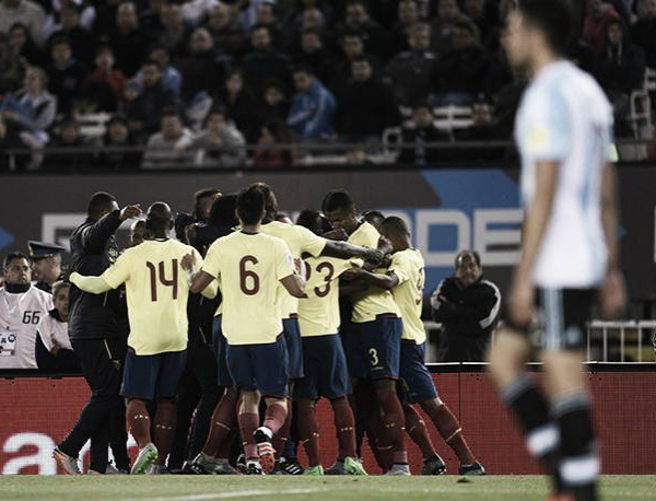 Sin Messi, Argentina no pudo con Ecuador