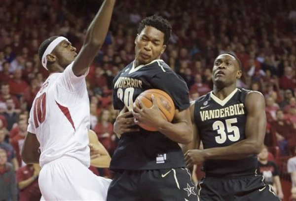 No. 23 Arkansas Holds Back Vanderbilt Through Strong Defense Down The Stretch
