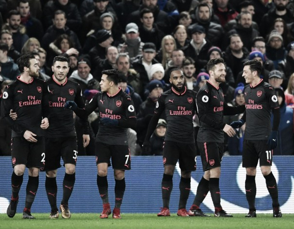 Premier League - Super-Sanchez salva l'Arsenal: 3-2 a domicilio al Palace