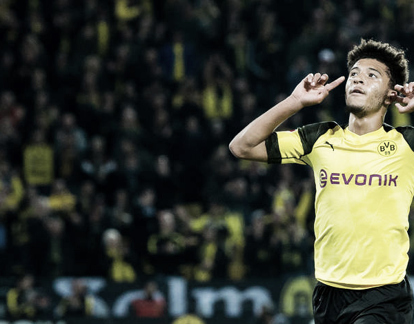 Em boa fase, Jadon Sancho renova com Borussia Dortmund até 2022