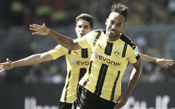 Aubameyang se queda en el Borussia Dortmund