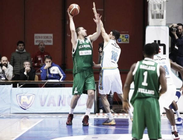Basket, serie A: big match Avellino-Cremona, c'è ressa in coda