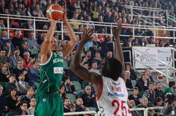 Basket, Serie A Beko: Avellino domina gara 2 contro Pistoia